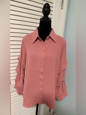 OTT Women's Dusty Rose Button-Front Ruffle Sleeve Blouse!! Gorgeous NWT size XL!